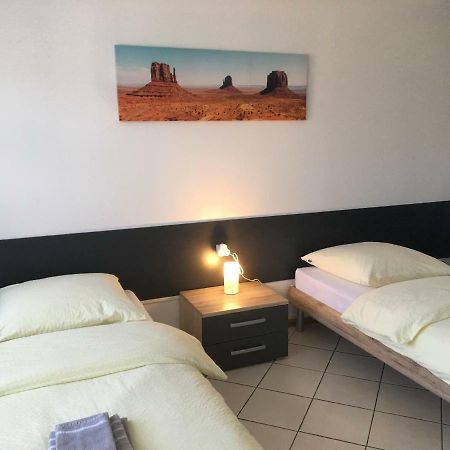 Studio Lora Rm 1221 Saint-Louis  Exterior foto